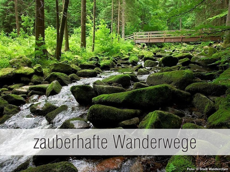 Nearby landmark, Natural landscape, Hiking, Hiking