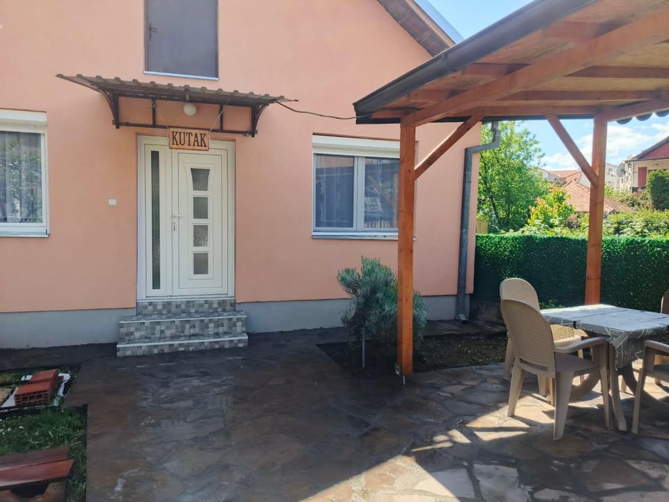 Apartman Kutak Apartment in Serbia