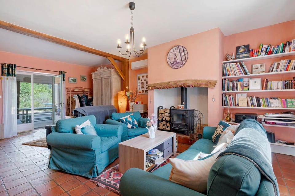 Property building, Living room