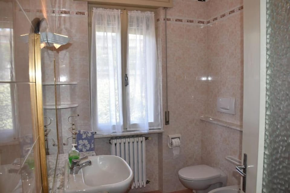 Toilet, Bathroom, bidet