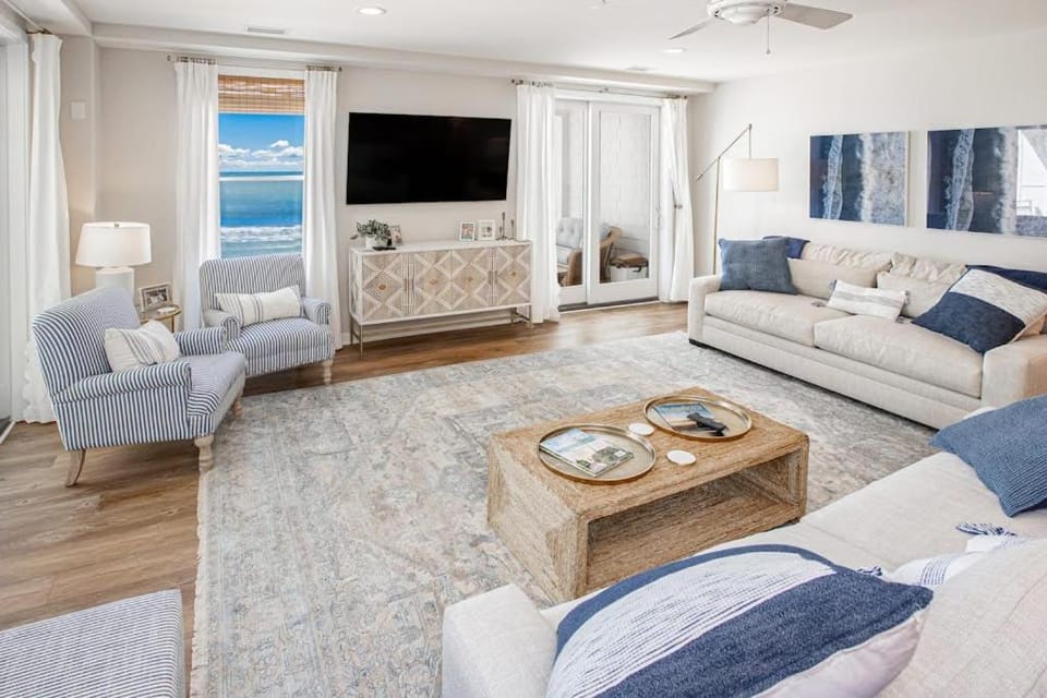 The Sanctuary - Nanny's Grand's B306 House in Sandbridge