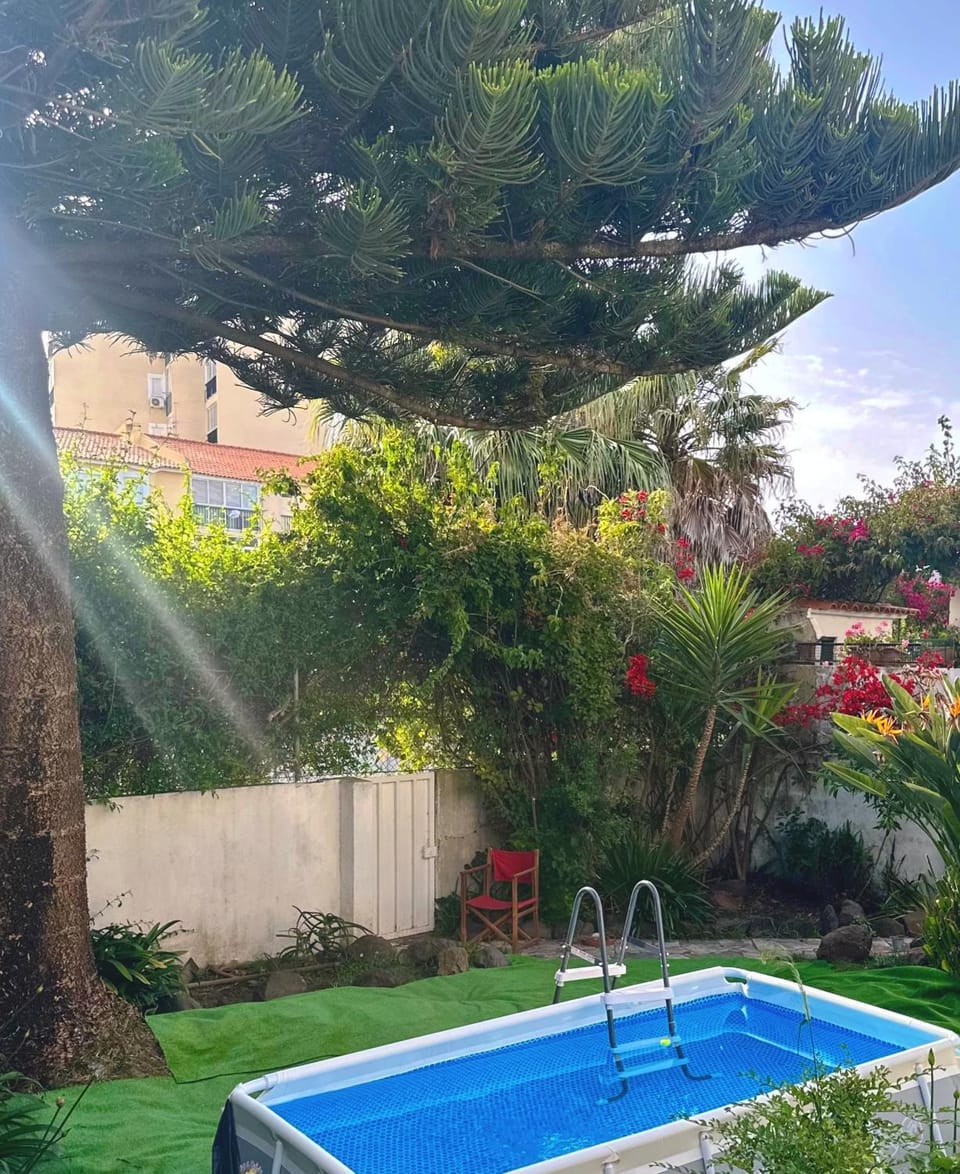 Garden, Swimming pool, Swimming pool