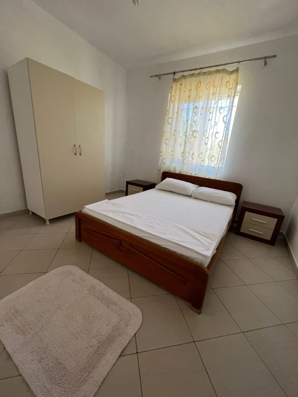 Bed, Photo of the whole room, Bedroom, towels, wardrobe