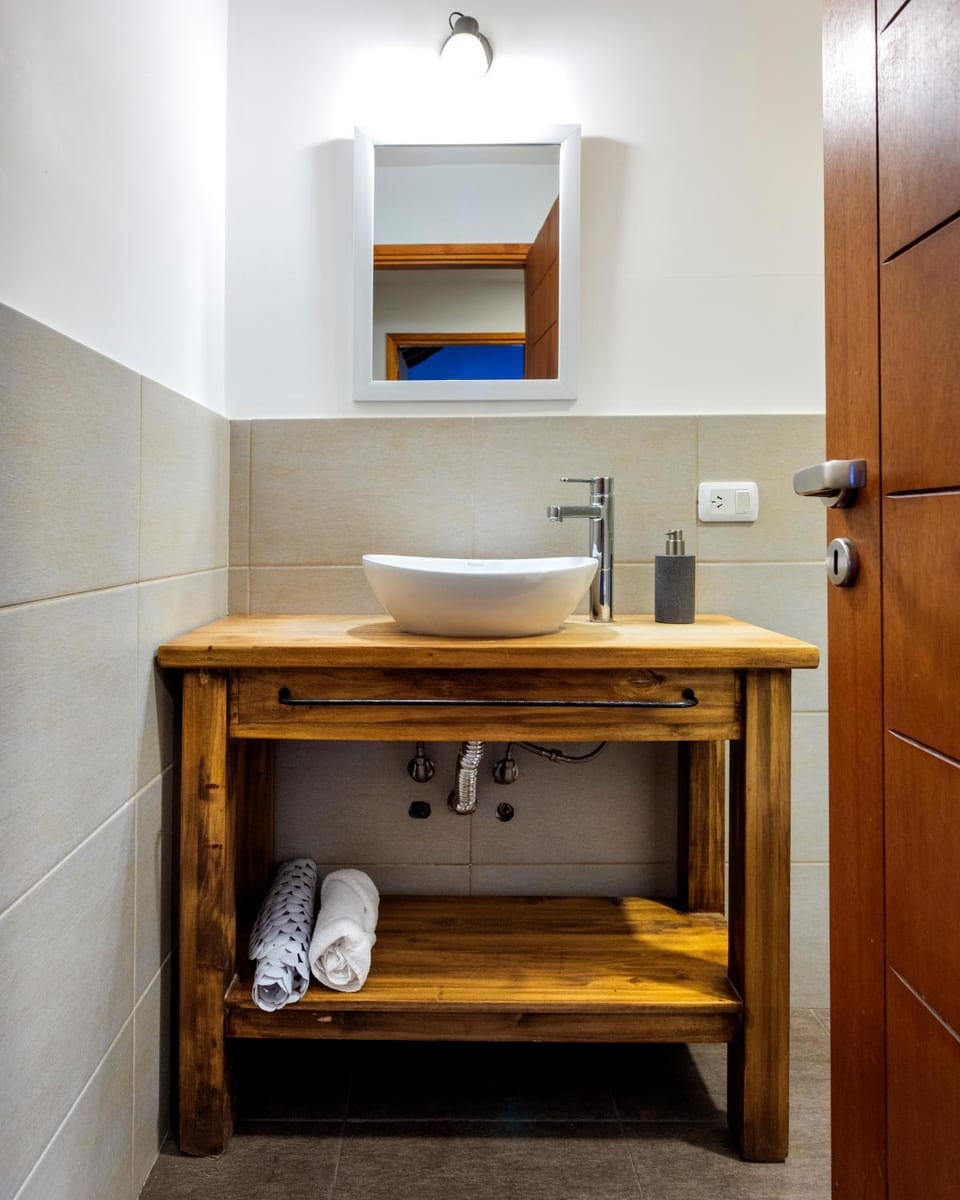 Bathroom, towels