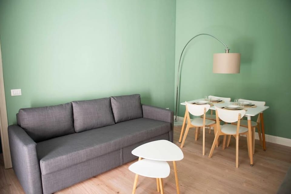Colorful Milano Apartment Apartment in Milan