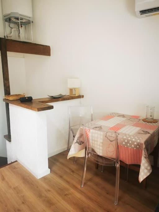 Appartement avec terrasse Apartment in French Riviera