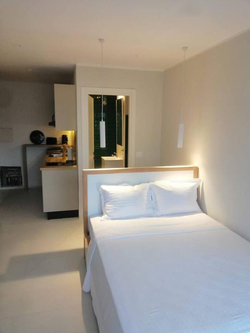Bed, Kitchen or kitchenette, Photo of the whole room, Bedroom, hair dresser
