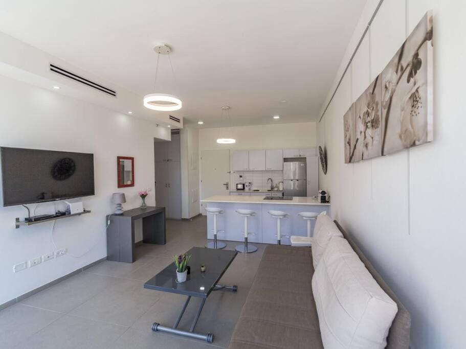 Arlozorov ben yehuda Apartment in Tel Aviv-Yafo