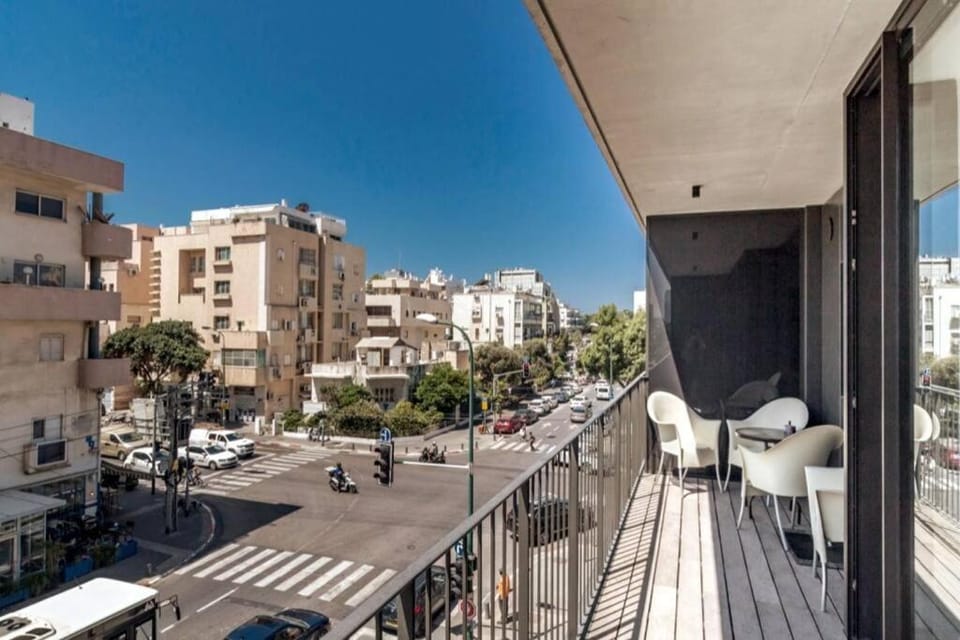 Arlozorov ben yehuda Apartment in Tel Aviv-Yafo
