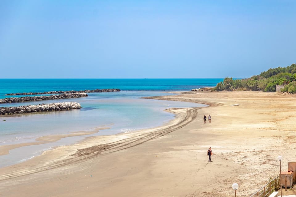 Nearby landmark, Day, Natural landscape, Beach, Sea view