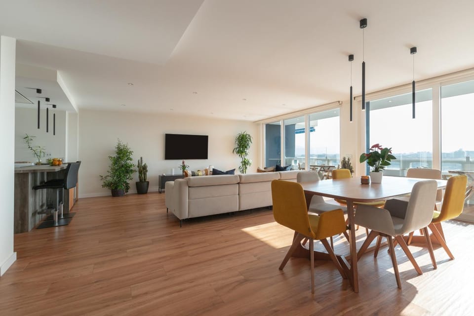 Lounge or bar