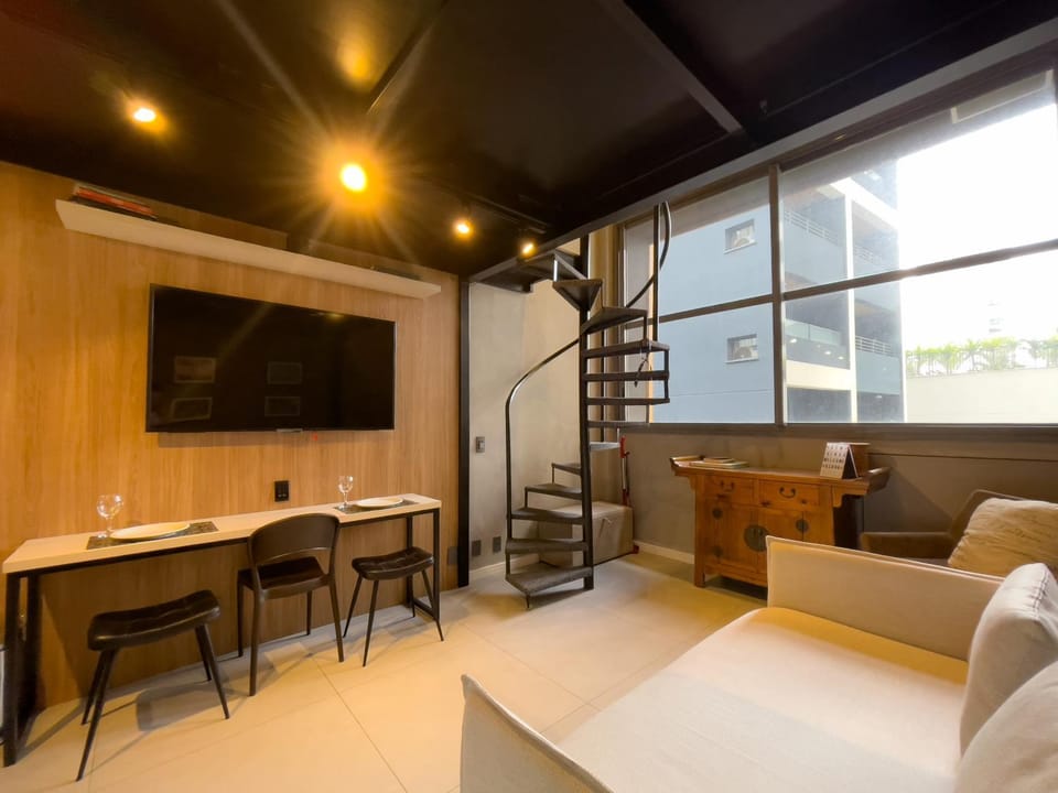 TV and multimedia, Living room, Dining area
