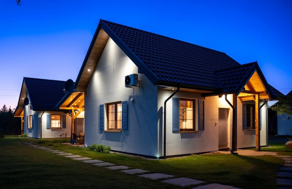 Property building, Night