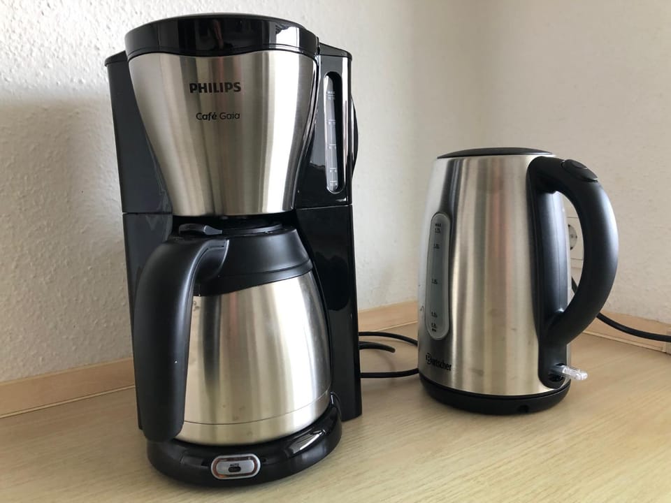 Coffee/tea facilities, Kitchen or kitchenette