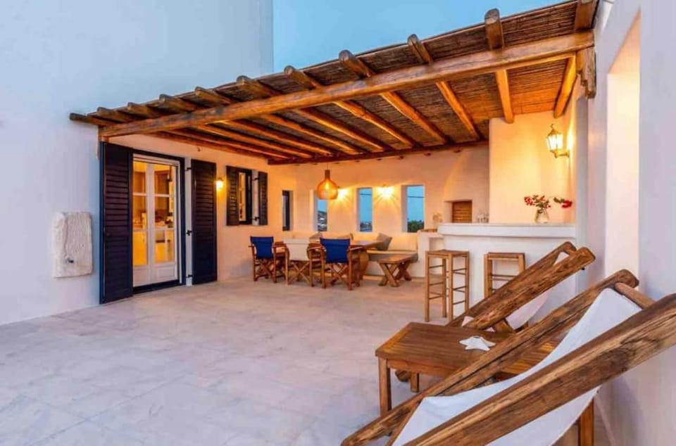 Villa Laziza Villa in Mykonos, Mikonos 846 00, Greece
