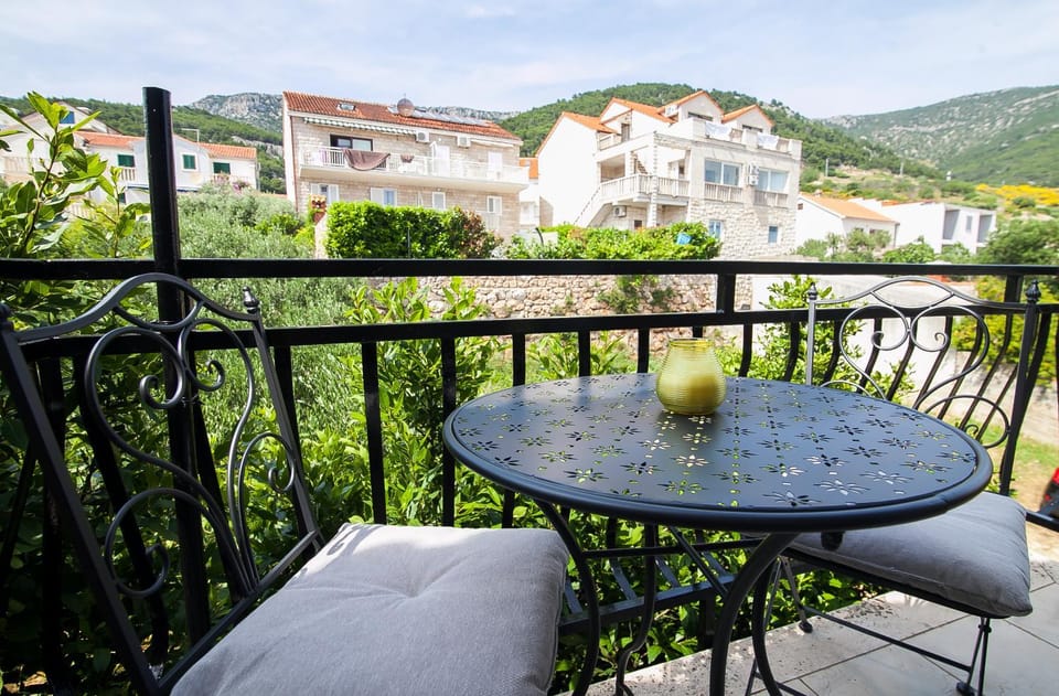 Natural landscape, View (from property/room), Balcony/Terrace, Mountain view