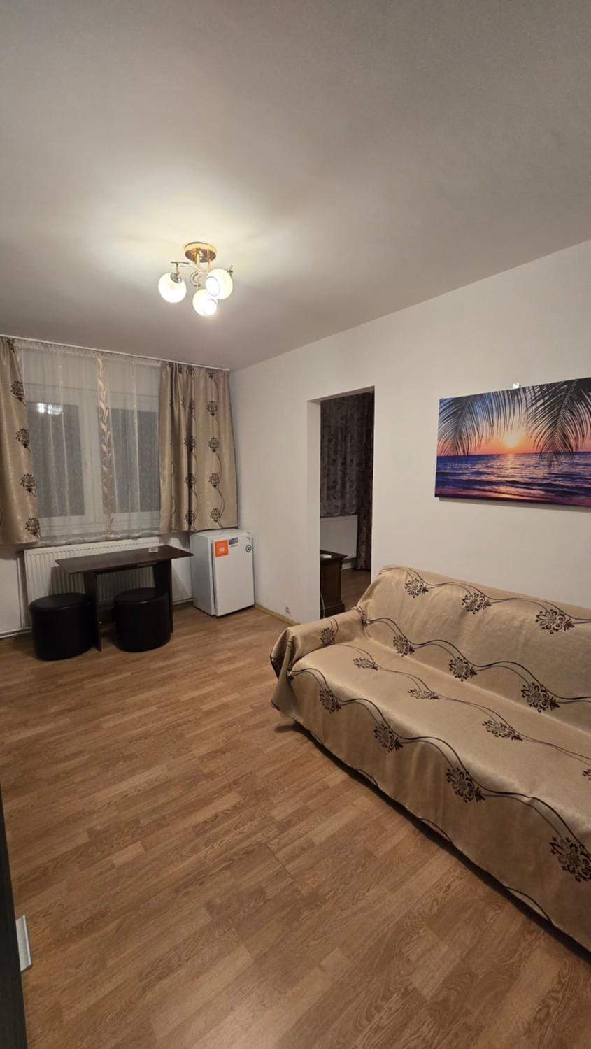Living room, Photo of the whole room, Seating area