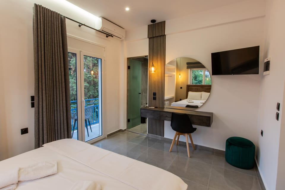Zografos Rental Rooms Hotel in Peloponnese, Western Greece and the Ionian