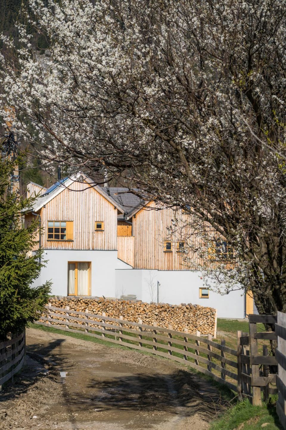 Property building, Spring