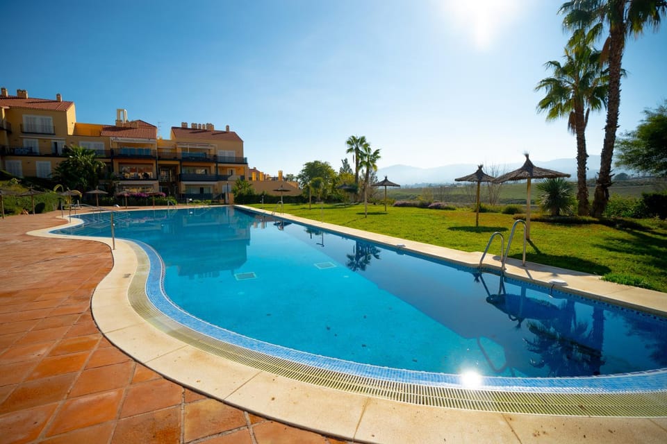 Mountain view, Pool view
