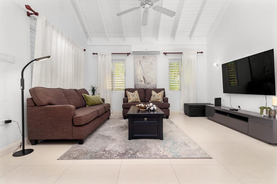 3BR Retreat with Pool, Gym & Private Beach Access in Richmond Estate Villa in St. Ann Parish