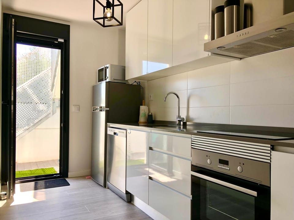 minibar, oven, stove