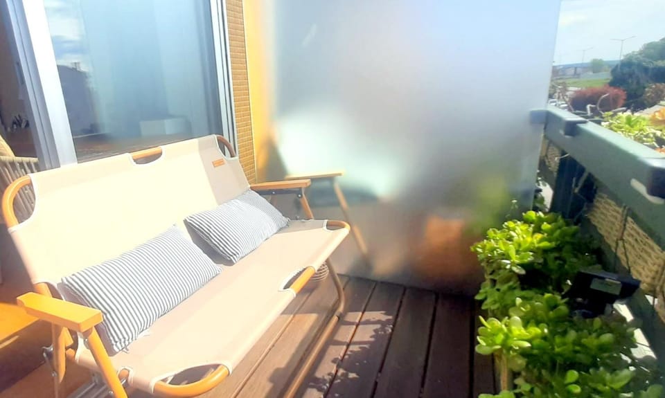 Spring, Day, Balcony/Terrace