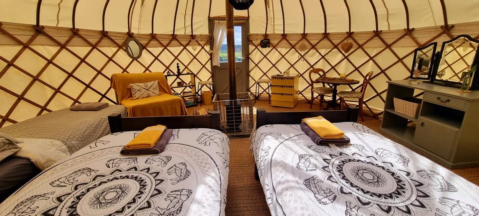 Bronfelen Yurt Luxury tent in Wales