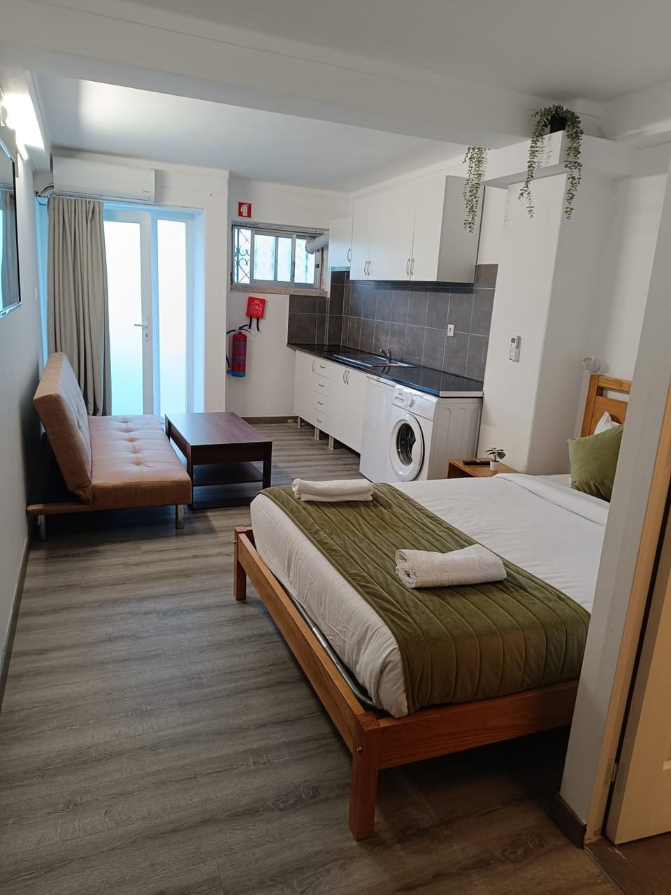 Lisabonna Guest House Bed and Breakfast in Lisbon