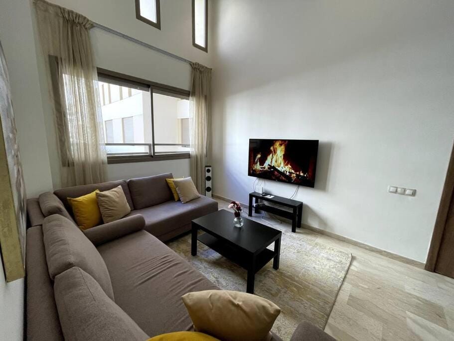 Luxury apartment 5 minutes Casablanca Airport Apartment in Casablanca-Settat
