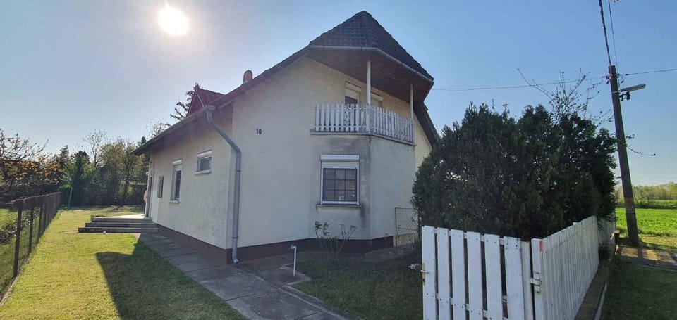 Property building, Summer