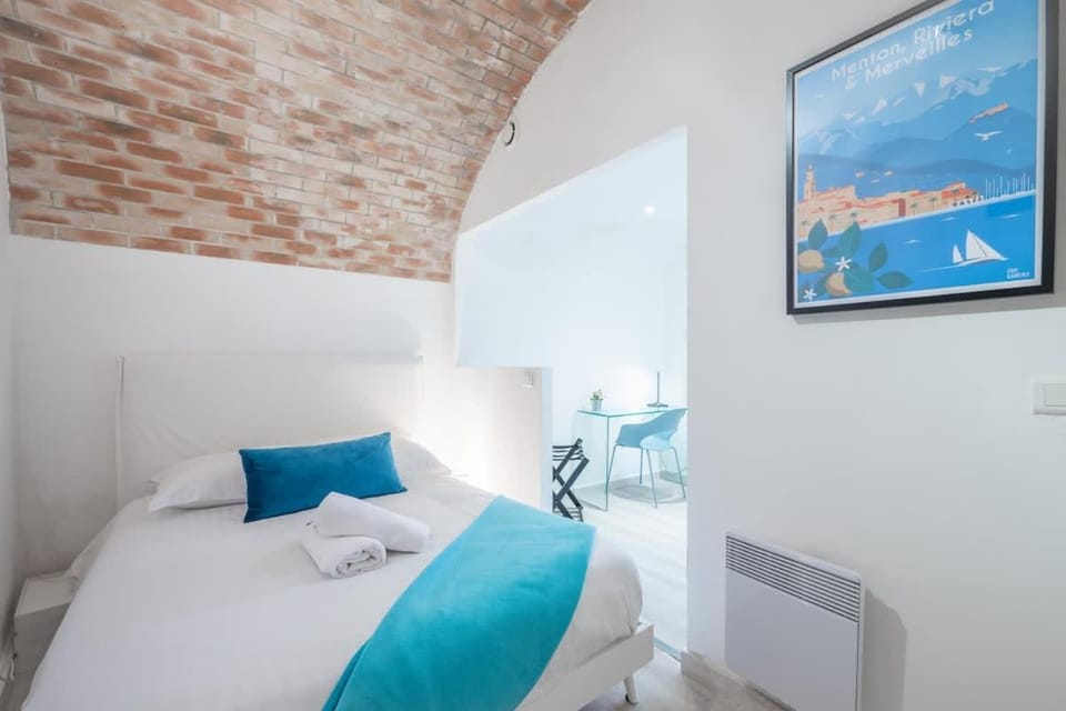 Le Seize, cosy studio au coeur de la vieille ville de Menton Apartment in Menton