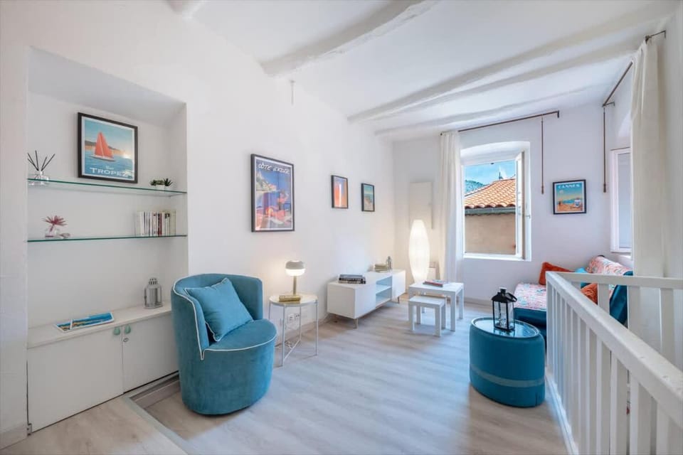 Le Seize, cosy studio au coeur de la vieille ville de Menton Apartment in Menton