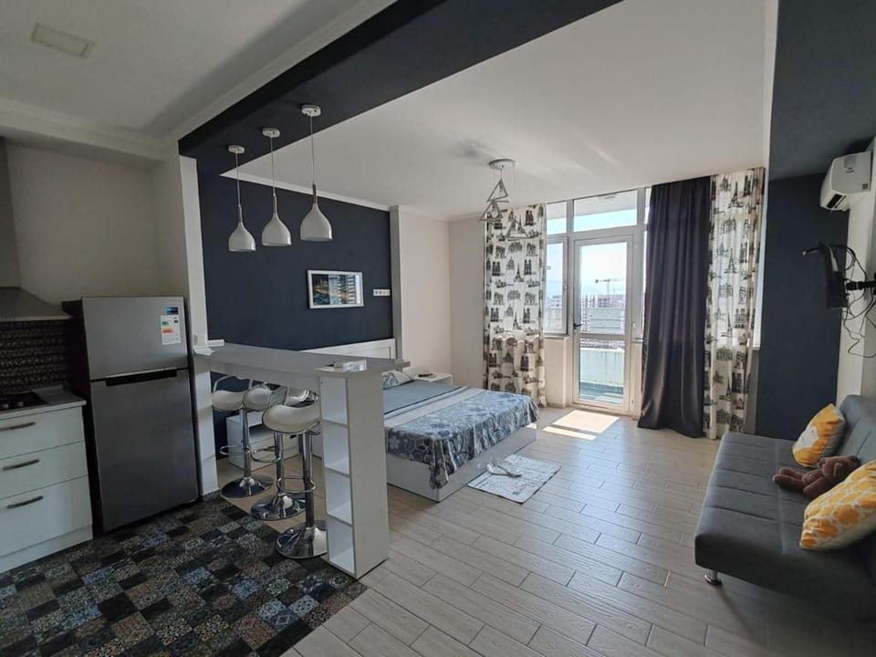 Студия с видом на море и горы в Батуми Apartment in Batumi