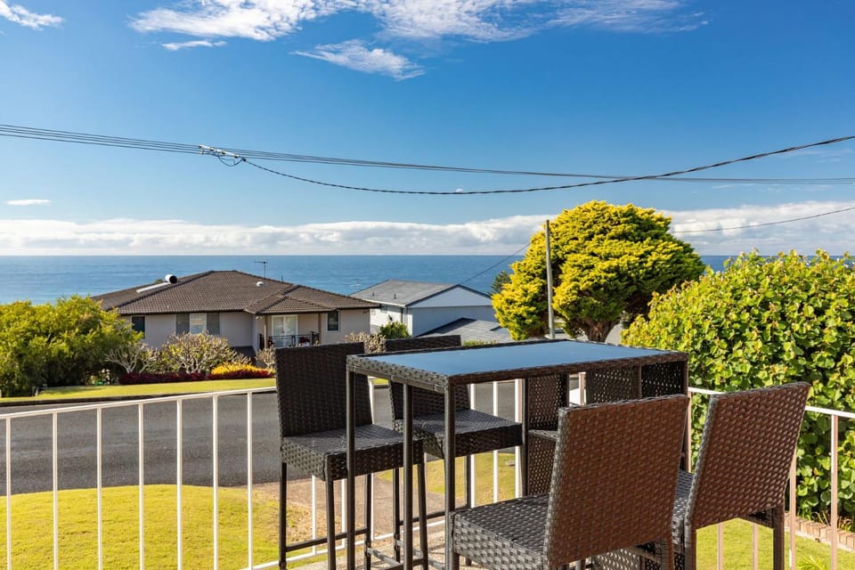 Patio, View (from property/room), Balcony/Terrace, Sea view