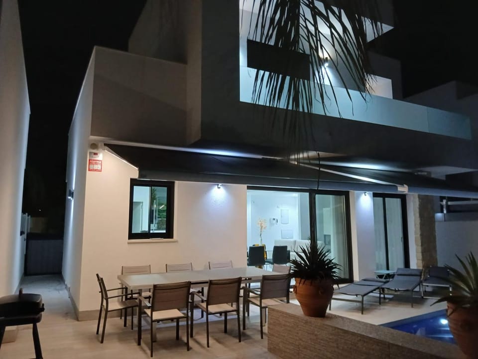 La Herrada 03187 Los Montesinos Villa in Vega Baja del Segura