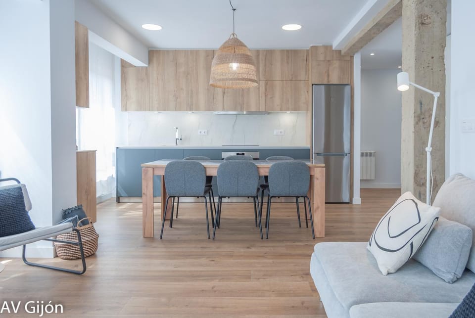 Kitchen or kitchenette, Living room, Dining area