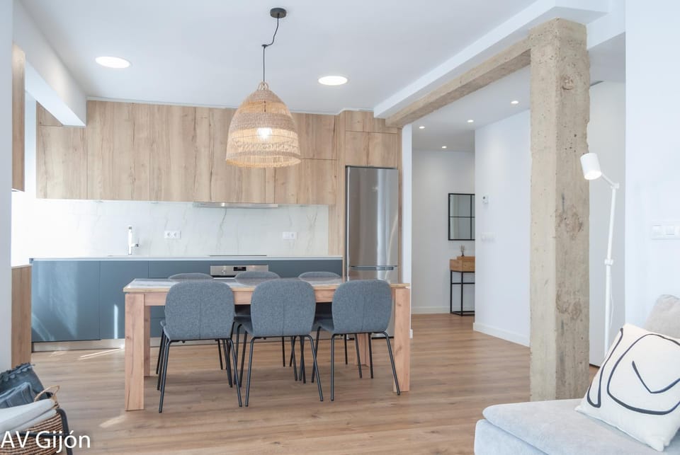 Kitchen or kitchenette, Living room, Dining area