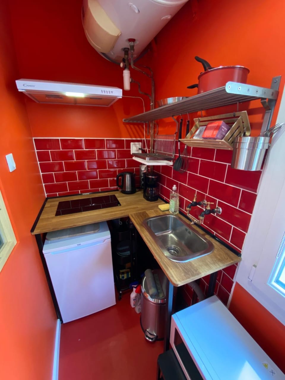 Coffee/tea facilities