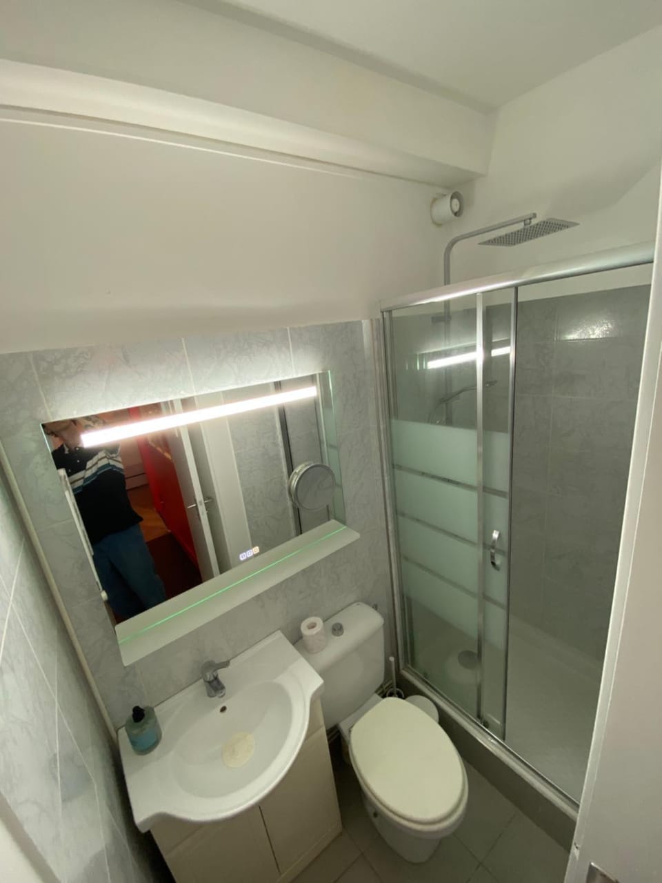 Shower, Bathroom