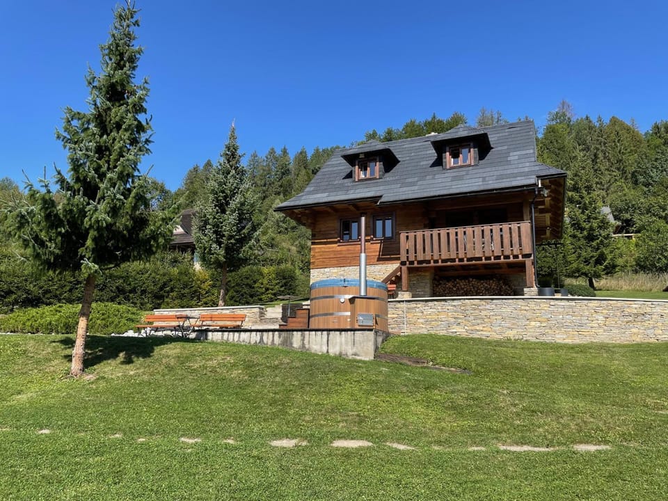 Property building, Natural landscape, Garden, Garden view