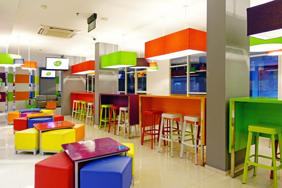 Lobby or reception, Breakfast