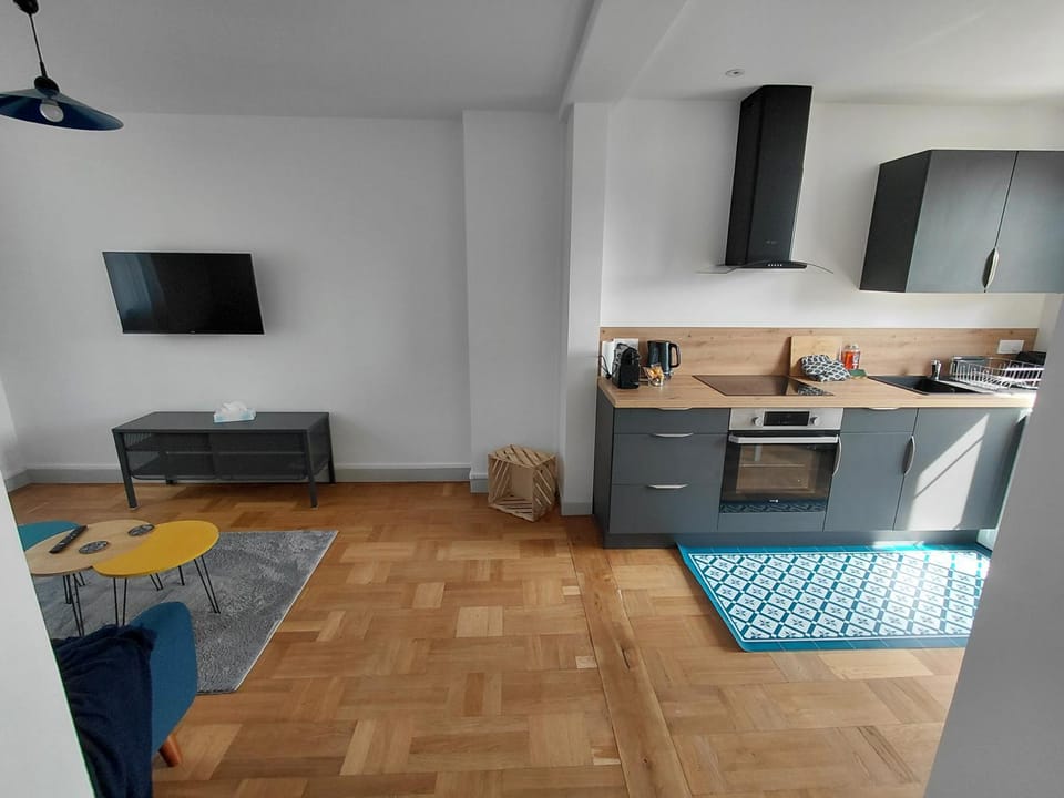 Appartemement F2 refait à neuf hyper centre Apartment in Normandy