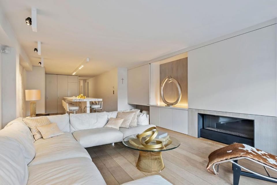 TV and multimedia, Living room, Seating area