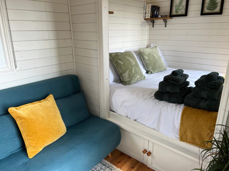 The Green Hut Nature lodge in Rother District