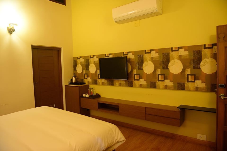 Narayani Heights Hotel & Resort Hotel in Ahmedabad