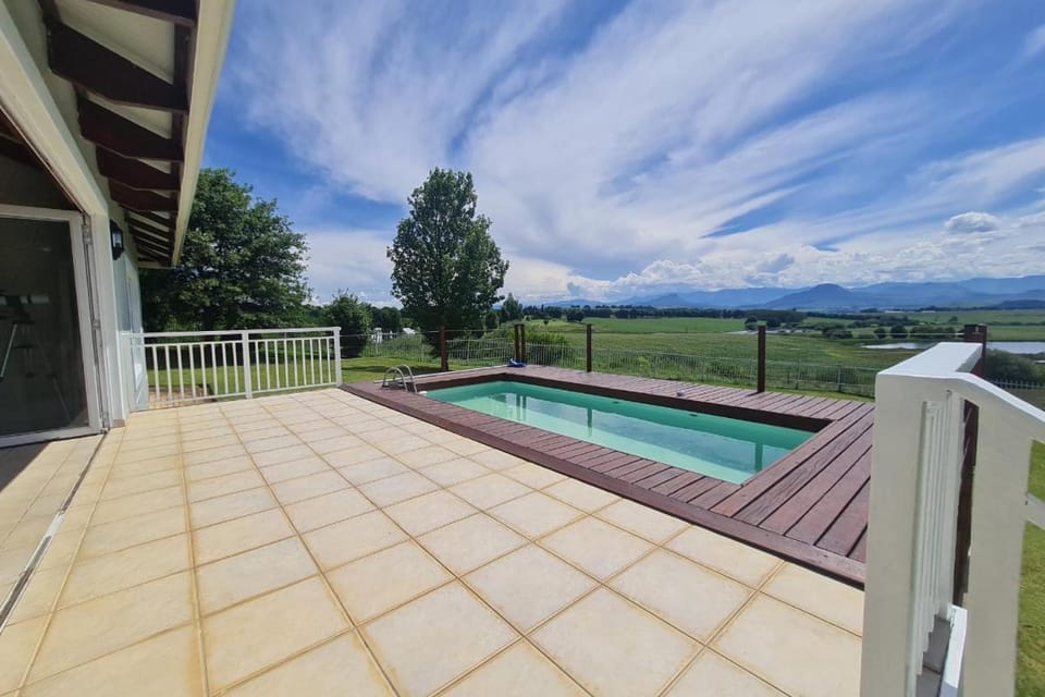 25 Hazyview Drakensburg Mountain Views House in KwaZulu-Natal
