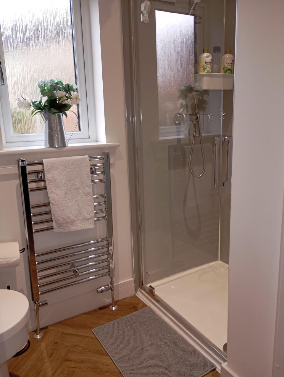 En-suite double room with private entrance Vacation rental in Edinburgh
