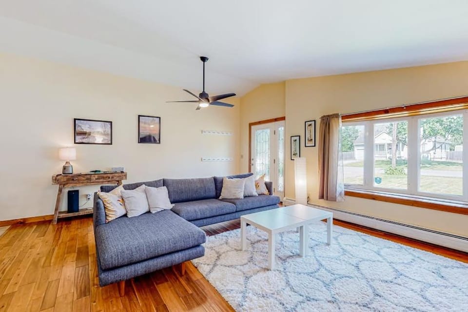 Sherry Road Retreat House in Burlington