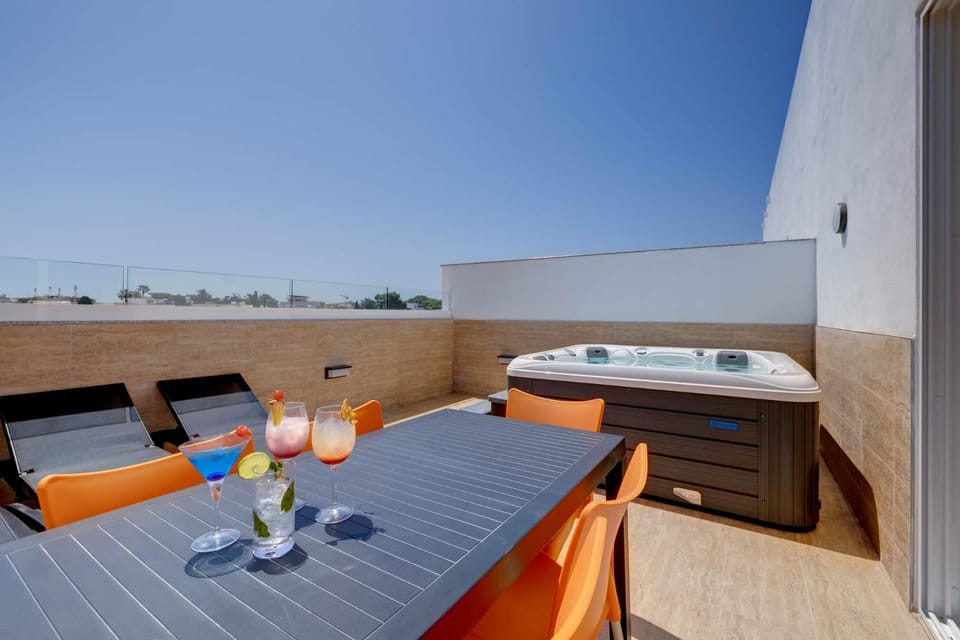 Bayside A Apartments Apartment in Saint Julians